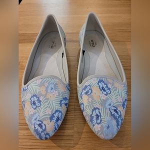 Croc Iconic Comfort Flats size 7